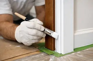 esmalte de puertas, marcos y armarios